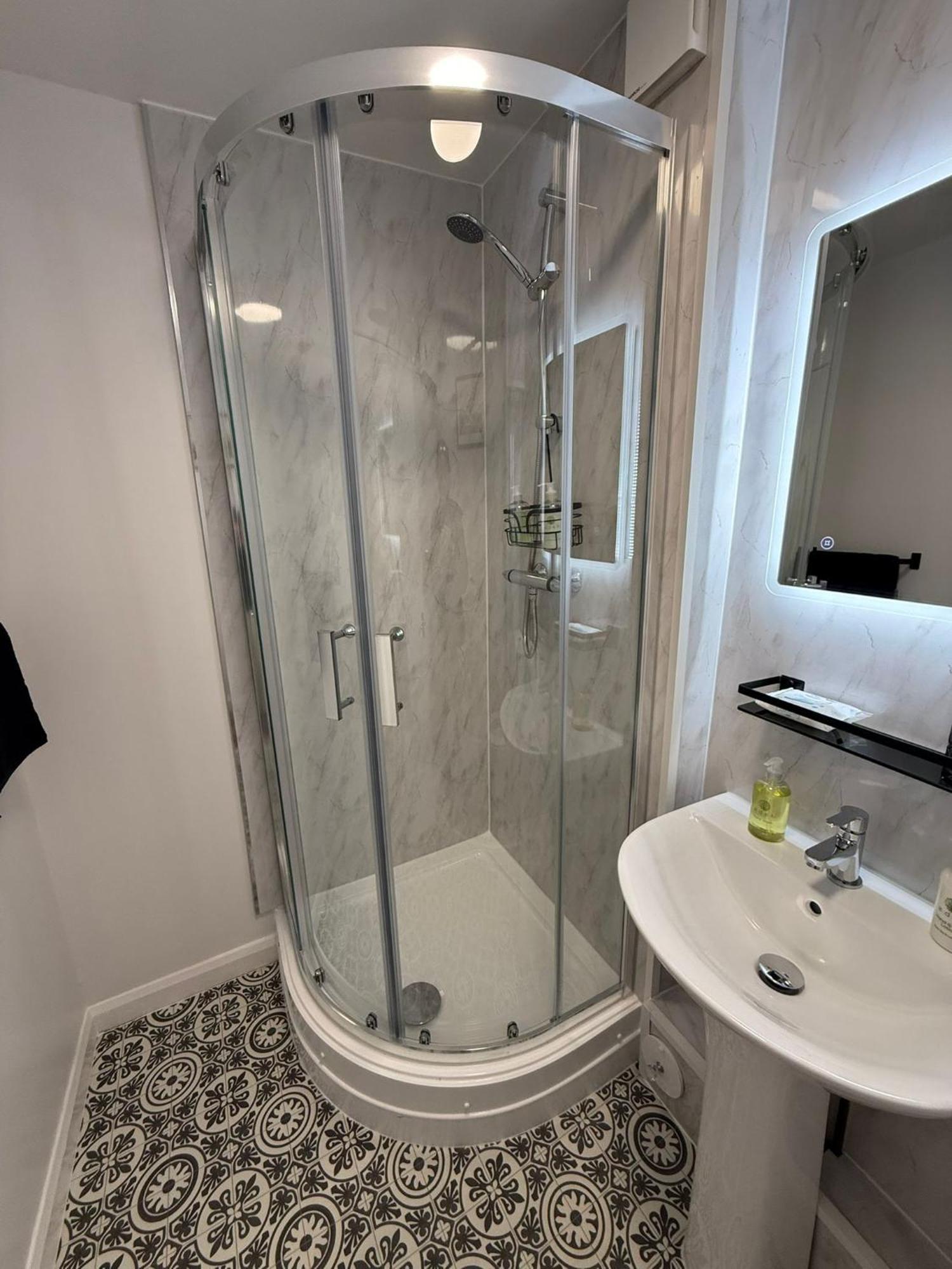 The White Hart Hotell Atworth Exteriör bild